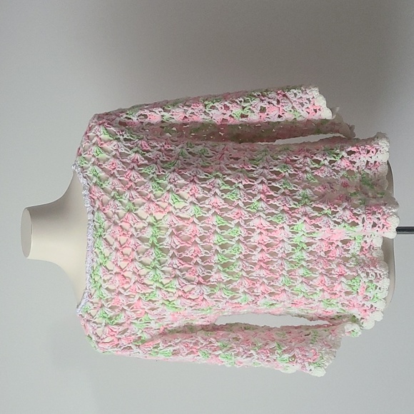 Refashioned Vintage Crochet Top (M/L) 🌸 - Picture 2 of 5